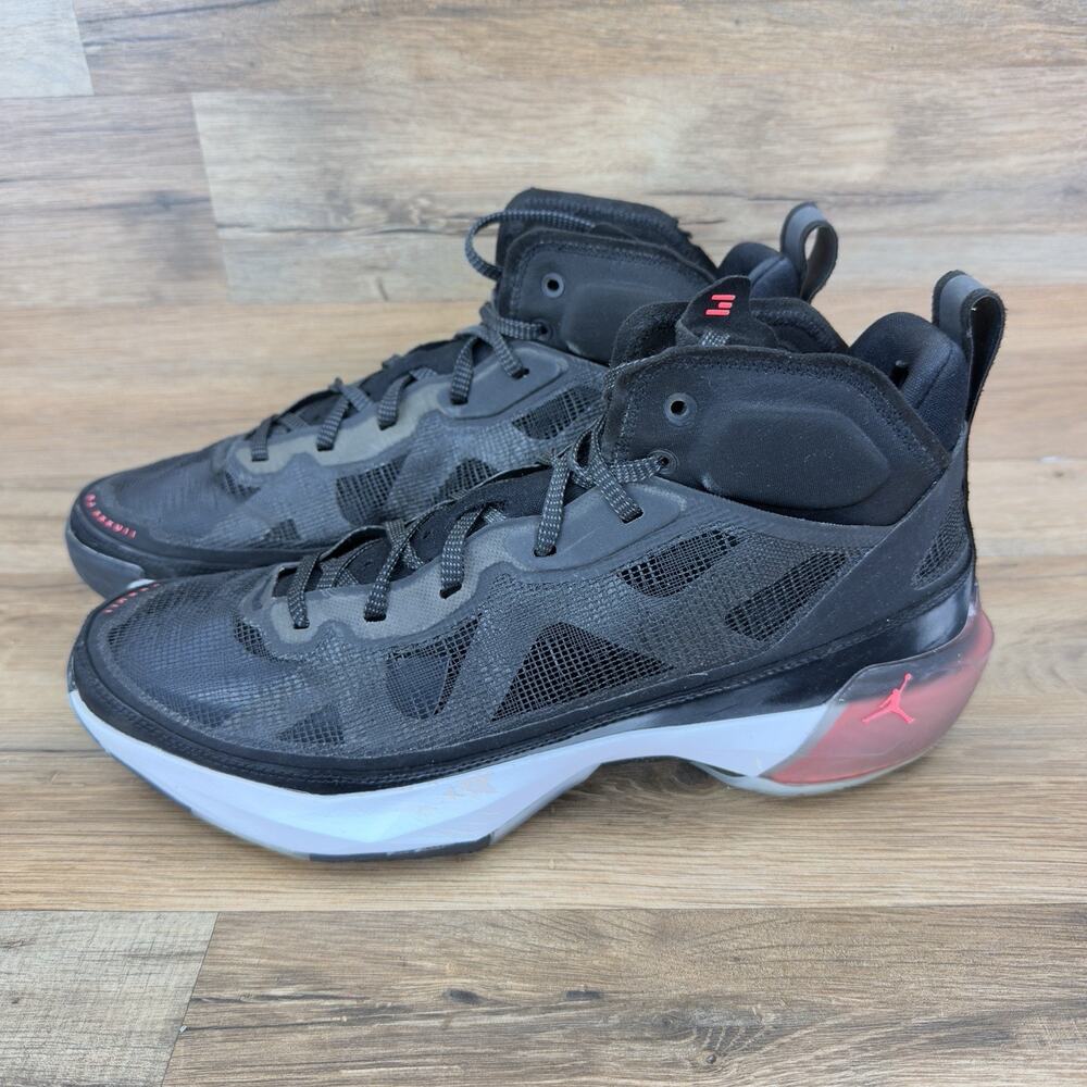Nike Air Jordan XXXVII 37 Retro ‘Black Hot Punch’ DD6958 091 Size 11.5